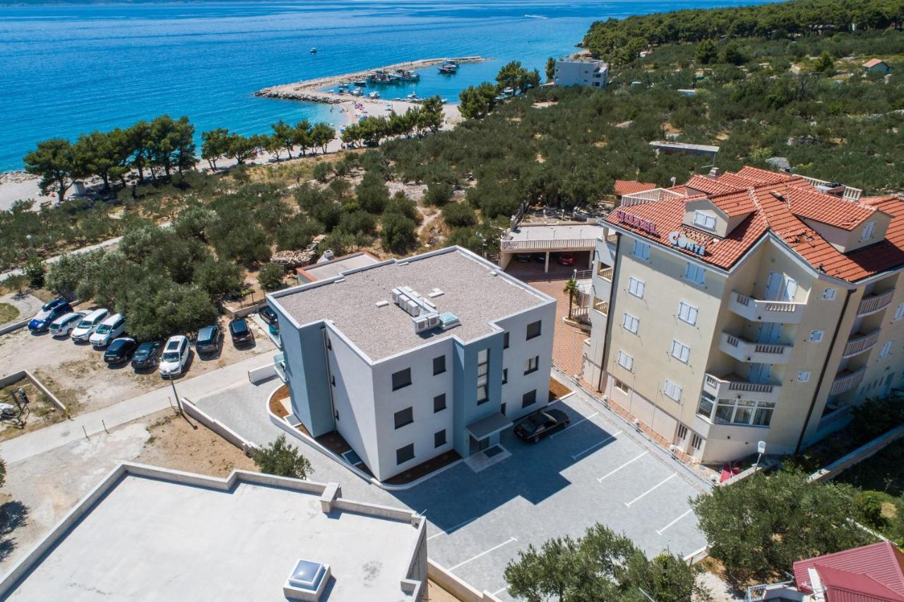 Delux Apartments Sunset Beach Проманья Экстерьер фото